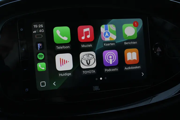 Toyota Aygo X 1.0 VVT-i S-CVT Envy Achteruitrijcamera, Cruise Control Adaptief, Airco Automatisch, DAB, Bluetooth afbeelding 22