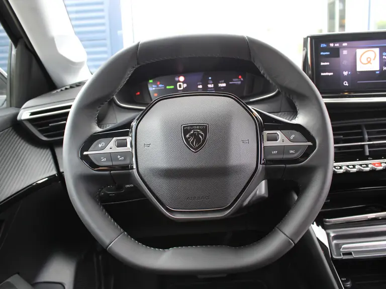 Peugeot e-208 Allure 51 kWh 156PK Navigatie, Rondomzichtcamera, Parkeersensoren, Apple Carplay, Android Auto afbeelding 19