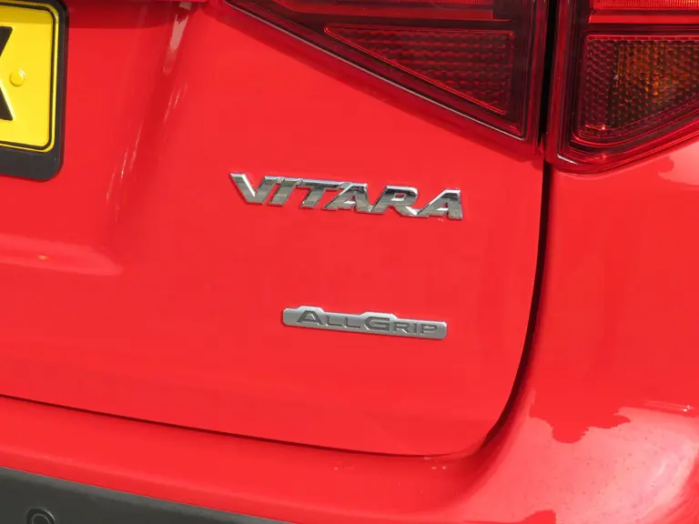 Suzuki Vitara 1.4 Boosterjet AllGrip Stijl/Style, Automaat, Panoramadak, Parkeersensoren, ZEER COMPLEET! afbeelding 37