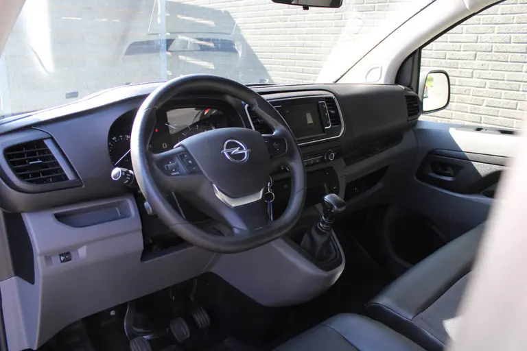 Opel Vivaro 1.5 CDTI 120PK L2H1 Edition, Trekhaak, Camera, Navigatie, Carplay/Android Auto Airco, Trekhaak,  Navigatie, Achteruitrijcamera afbeelding 9