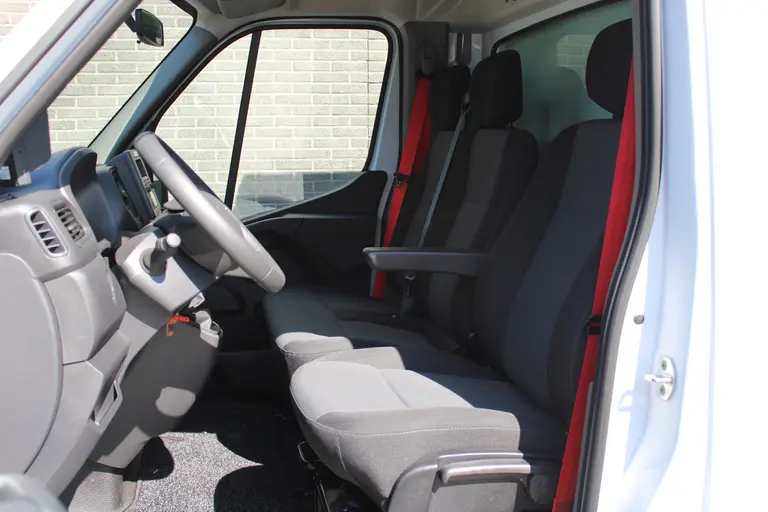 Renault Master T35 2.3 dCi 165 L3 EL Energy Achteruitrijcamera, Airco, BlueTooth, Cruise control, DHollandia Bakopbouw met laadklep afbeelding 9