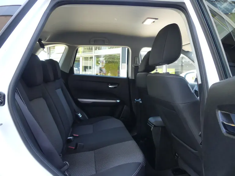 Suzuki Vitara 1.4 Boosterjet Select Smart Hybrid Navigatie, Adaptive Cruise, Apple Carpl/Andr Auto afbeelding 23