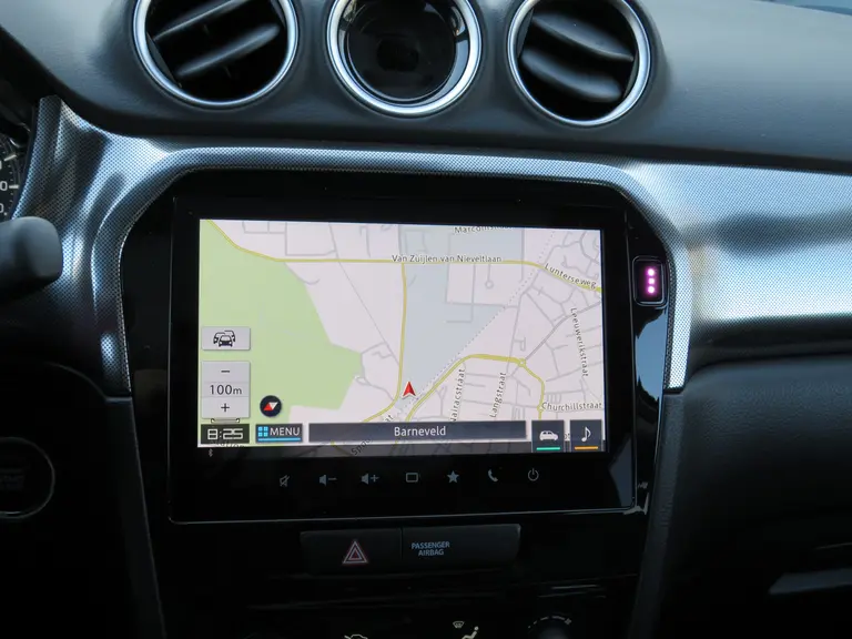 Suzuki Vitara 1.5 Hybrid Style, Automaat, Panoramadak, 6 jaar GARANTIE, Navigatie en Draadloos Applecarplay / Androidauto afbeelding 20