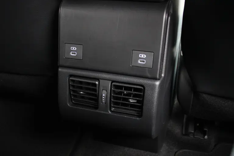 Toyota Bz4x Dynamic 71 kWh Automaat 3-fase Stuurverwarming, Elektrische bestuurdersstoel, Navigatie, Rondomzicht camera afbeelding 20