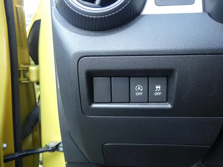 Suzuki Ignis 1.2 Smart Hybrid Style Automaat Dealer. o.h. Trekhaak, Cruise & Climate Control afbeelding 14