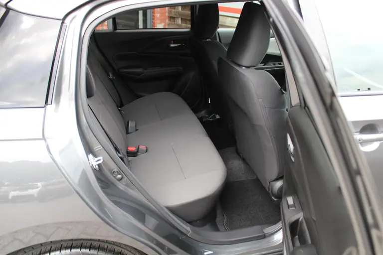 Suzuki Swift 1.2 Select Smart Hybrid Automaat, Stoelverwarming, Carplay, 6 JAAR GARANTIE! afbeelding 12