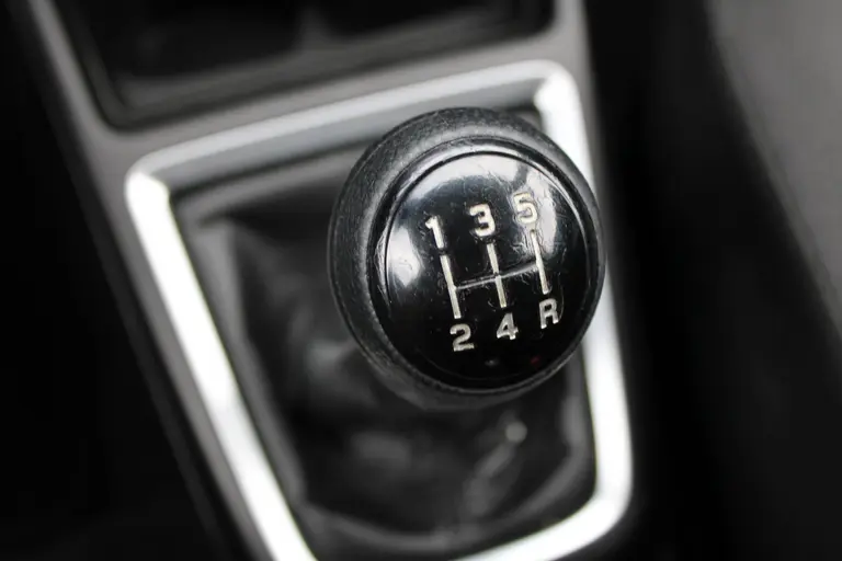 Suzuki Swift 1.2 Select Smart Hybrid 1e eigenaar en Dealer onderhouden! afbeelding 23