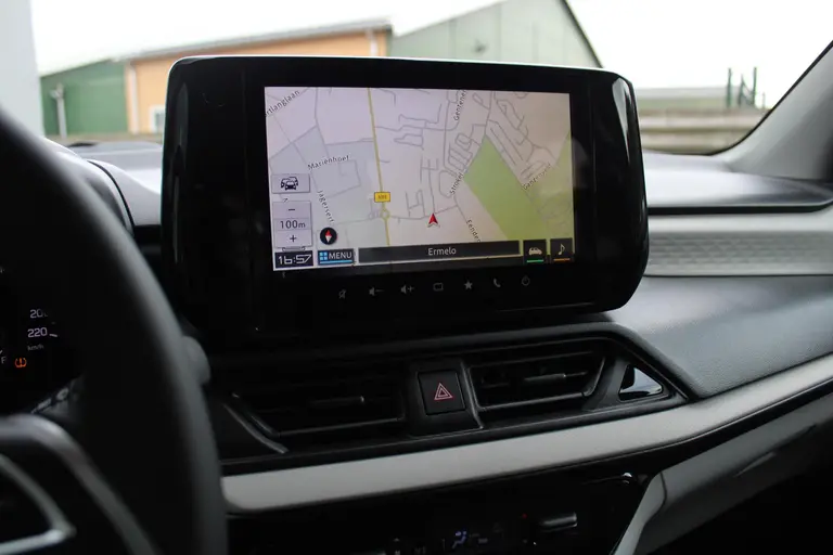 Suzuki Swift 1.2 Select Smart Hybrid Automaat, Stoelverwarming, Carplay, 6 JAAR GARANTIE! afbeelding 18