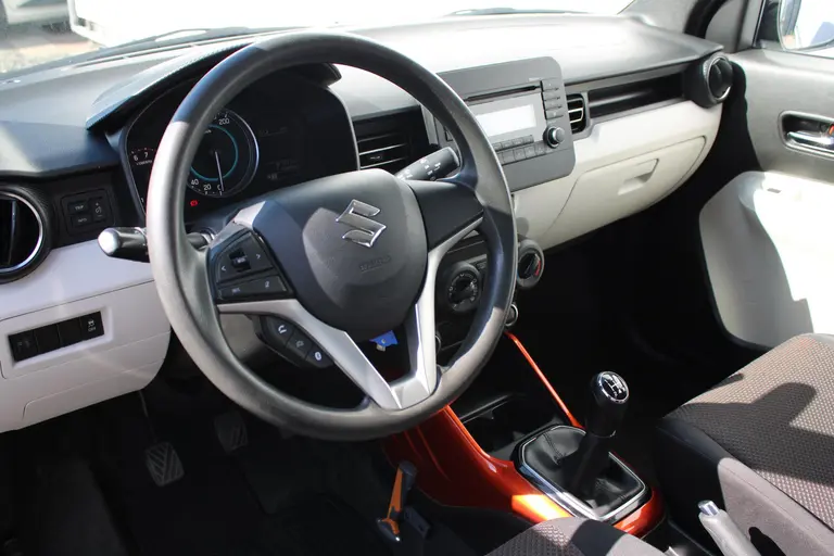 Suzuki Ignis 1.2 Comfort , Trekhaak en Dealer onderhouden! afbeelding 9