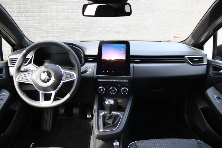Mitsubishi Colt 1.0T MT First Edition Cruise/Climate control, Navigatie, Camera, Parkeersensoren v+a, 17"LM Velgen, afbeelding 10