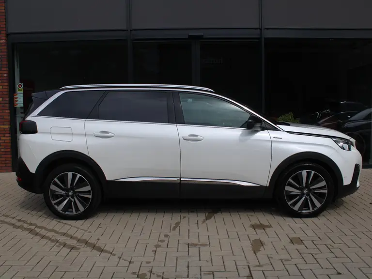 Peugeot 5008 1.2 PureTech 130PK Blue Lease GT-Line Trekhaak, Elektrische achterklep en Navigatie afbeelding 12