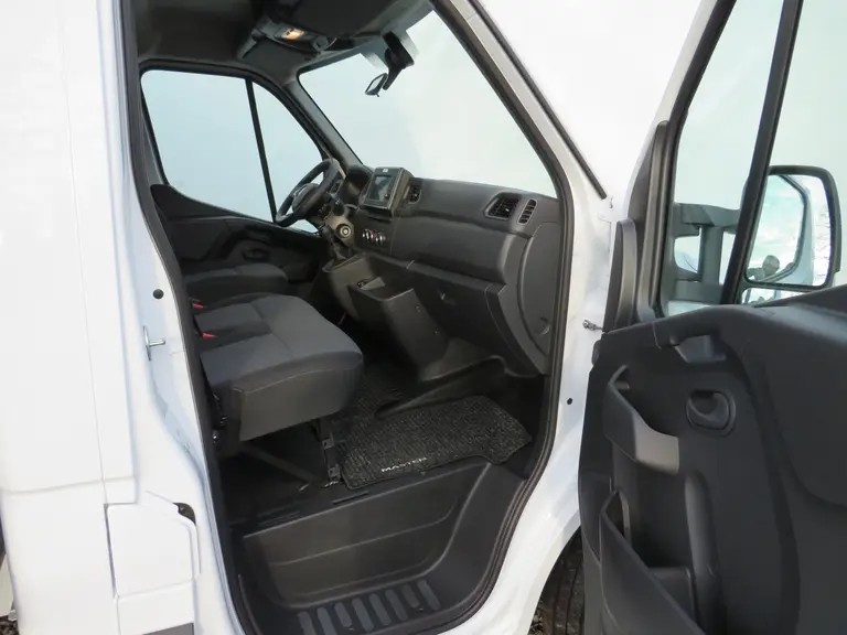 Renault Master T35 2.3 dCi 145 L3 Energy EURO VI, Bakwagen met Laadklep Hollandia, Navigatie en Cruise Control afbeelding 14