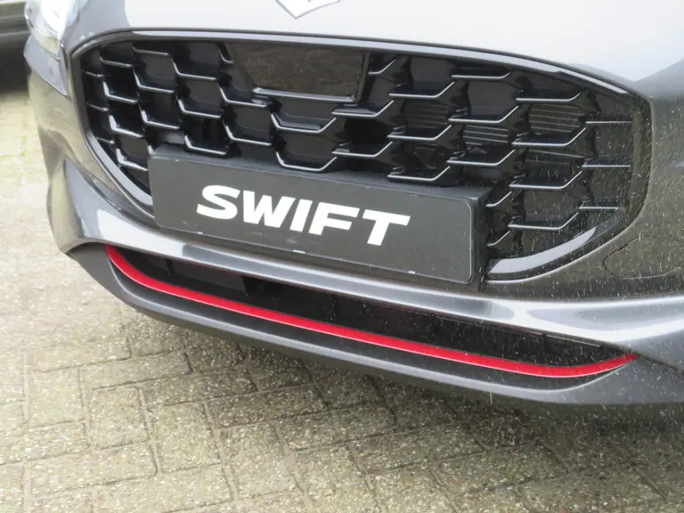 Suzuki Swift 1.2 Style Smart Hybrid, NIEUW 6 JAAR GARANTIE! Bodykit en Stootlijsten in Piano Black afbeelding 34