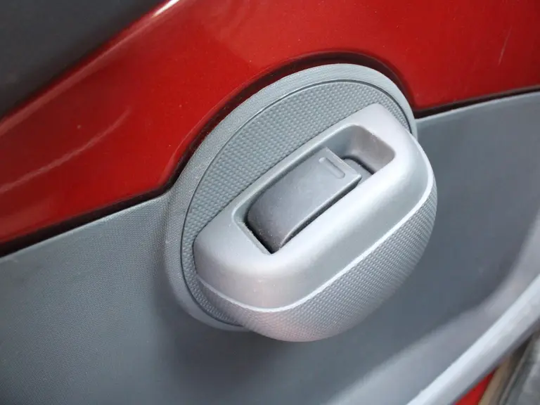 Peugeot 107 Sublime 1.0-12V 68PK 3DRS Airco, Centrale deurvergrendeling en elektrisch bedienbare ramen afbeelding 15