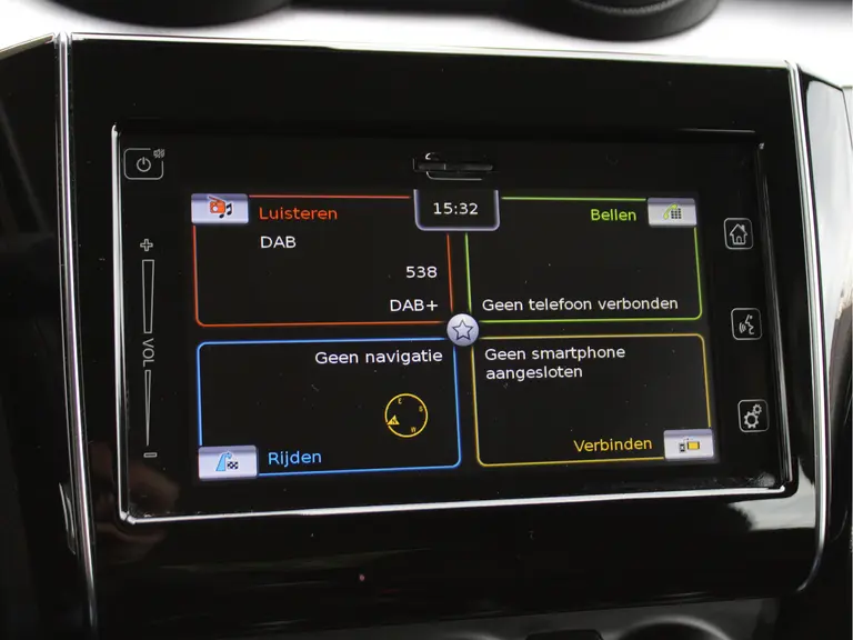 Suzuki Swift 1.2 Style Smart Hybrid Automaat Navigatie, Adaptieve Cruise en Climate Control, Achteruitrijcamera afbeelding 24