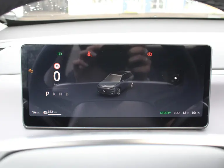 Leapmotor C10 Design 69.9 kWh Camera systeem rondom, Stoelverwarming/koeling, Panoramadak, Navigatie afbeelding 24