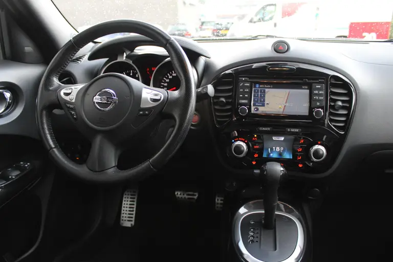 Nissan Juke 1.6 Tekna Automaat, Cruise/Climate control, Navigatie, Glazen schuif/kanteldak, 17" LM velgen, Lederen interieur, afbeelding 27