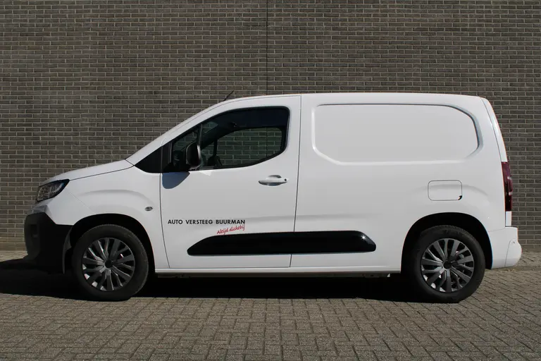 Peugeot Partner 1.5 BlueHDi 100PK S&S L1 Navigatie, Achteruitrijcamera, Trekhaak, Dab, Bluetooth, Parkeersensoren voor & achter afbeelding 3