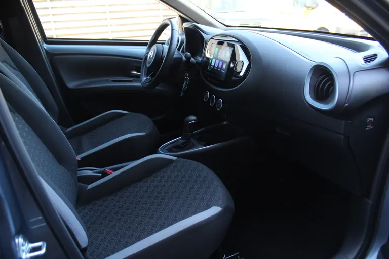Toyota Aygo X 1.0 VVT-i S-CVT Pulse Achteruitrijcamera, Bluetooth, Cruise Control Adaptief, Apple Carplay/Android Auto afbeelding 19
