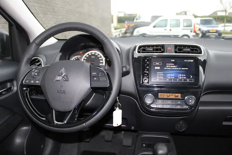 Mitsubishi Space Star 1.2 Dynamic Cruise/Climate control, Camera, Apple Carplay/Android auto, 14" LM velgen afbeelding 22