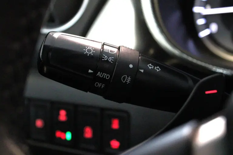 Suzuki Vitara 1.4 Boosterjet Style Smart Hybrid Navigatie, Parkeersensoren voor en achter, Stoelverwarming, Achteruitrijcamera afbeelding 32