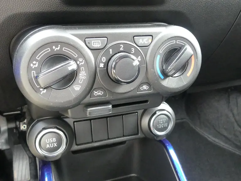 Suzuki Ignis 1.2 Smart Hybrid Comfort Hoge instap, Airco, Radio afbeelding 19