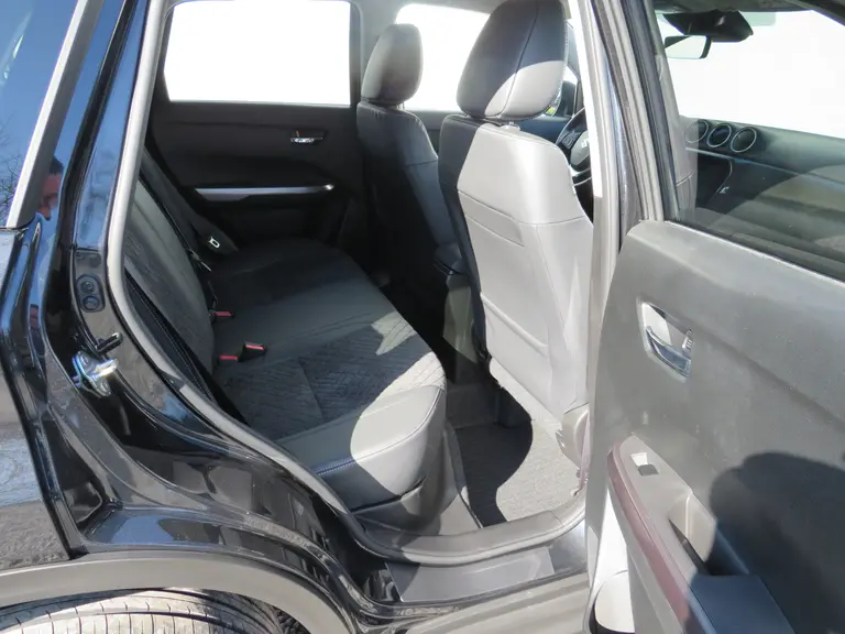 Suzuki Vitara 1.4 Boosterjet Style Smart Hybrid, Trekhaak, ORG NL met 18 inch! Treeplanken, Draadloos Carplay, ZEER COMPLEET! afbeelding 12