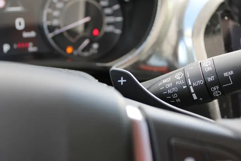Suzuki Vitara 1.5 Hybrid Style, Automaat, Panoramadak, 6 jaar GARANTIE, Navigatie en Draadloos Applecarplay / Androidauto afbeelding 17