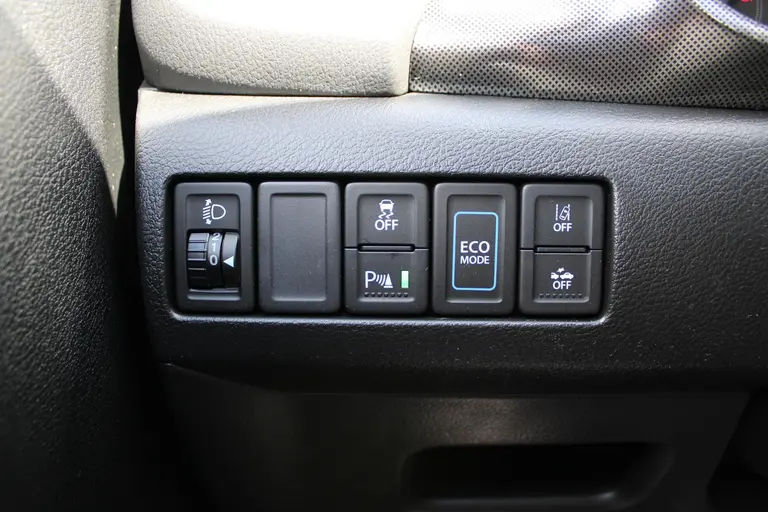 Suzuki Vitara 1.5 Hybrid Style Demo Voordeel, Parkeersensoren Draadloos Carplay en Panorama Dak. afbeelding 26