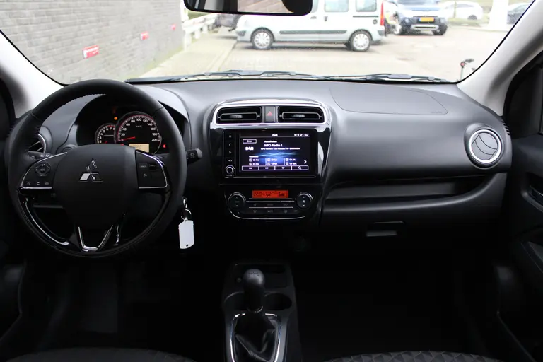 Mitsubishi Space Star 1.2 Dynamic Cruise/Climate control, Camera, Apple Carplay/Android auto, 14" LM velgen afbeelding 24