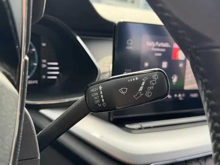 Skoda Octavia Combi Sport Business 1.5 e-TSI 150PK DSG7 Automaat Navigatie, Keyless, Achteruitrijcamera, Elektrische Kofferbak, Apple Carplay, Android Auto afbeelding 22