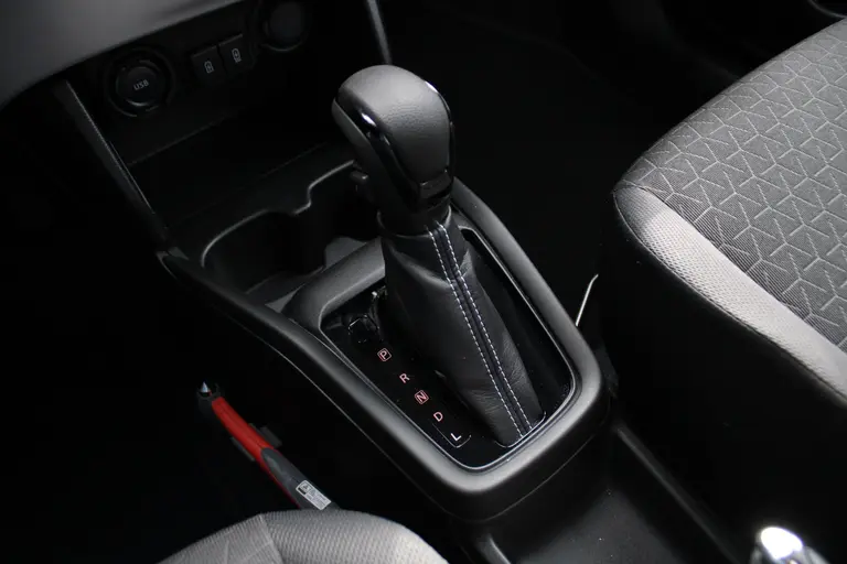 Suzuki Swift 1.2 Select Smart Hybrid Navigatie, Cruise Control Adaptief, Stoelverwarming, Apple Carplay/Android Auto Draadloos afbeelding 23