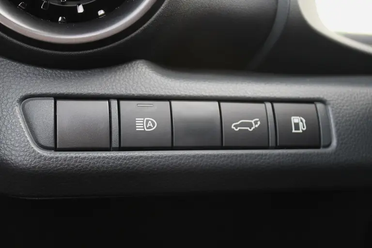 Toyota C-HR 1.8 Hybrid 140 First Edition Automaat 360° Camera, Elektrische Achterklep, Draadloze Carplay\Android Auto, Keyless Go afbeelding 41