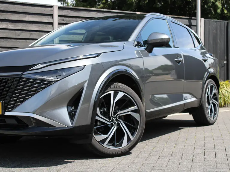 Nissan QASHQAI Tekna Plus 1.3 MHEV 158PK Xtronic Automaat Navigatie, Rondomzichtcamera, Keyless, Stoel, Stuur en Voorruitverwarming, Massage, Elektrische Klep, Leder-Alcantara afbeelding 2