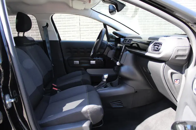 Citroën C3 1.2 PureTech Max 110pk, Automaat, Applecarpl./Andr. Auto, Navigatie, Cruise/Climate Control, Achteruitrijcamera afbeelding 28