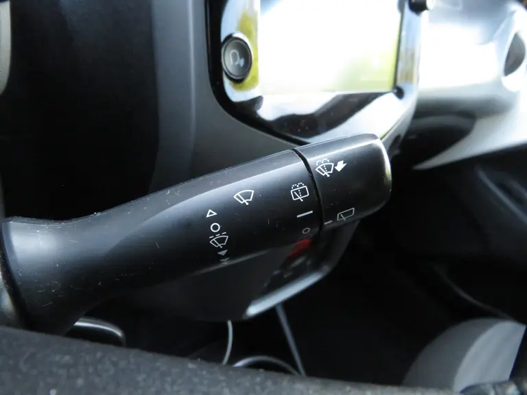 Toyota Aygo 1.0 VVT-i x-joy 1e Eigenaar, Dealer onderhouden, Achteruitrijcamera en LM-Velgen afbeelding 24