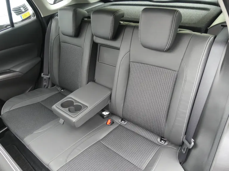 Suzuki S-Cross 1.5 Hybrid Style Automaat, Panoramadak, Navigatie, 6 JAAR GARANTIE afbeelding 28