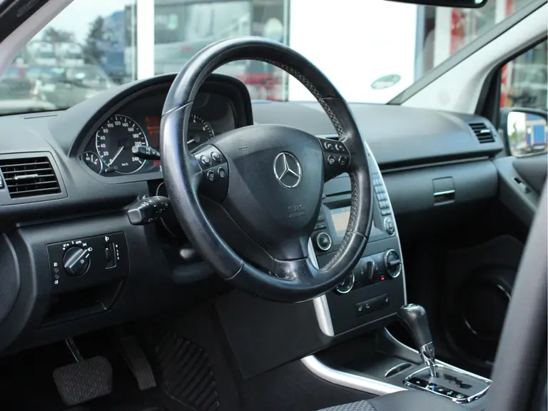 Mercedes-Benz A-Klasse 160 Business Class Avantgarde Automaat Trekhaak, Cruise Control, Airco afbeelding 6