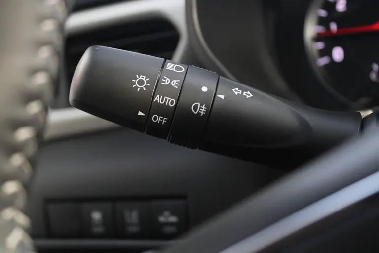 Suzuki Swift 1.2 Style Smart Hybrid GT-Styling Pakket, Navigatie, Parkeersensoren, Adaptieve Cruise Control, Draadloos Apple Carplay/Android Auto afbeelding 35