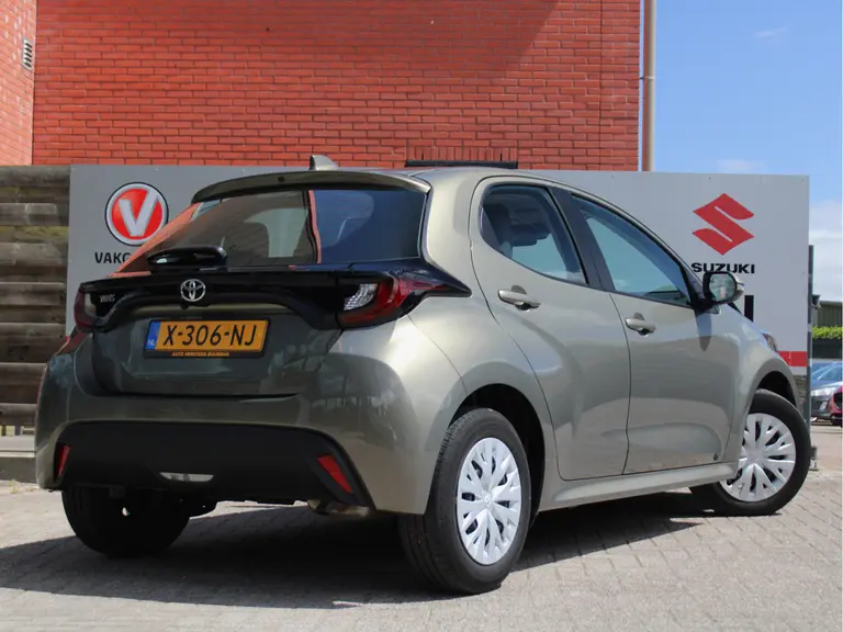 Toyota Yaris 1.5 VVT-i Active Adaptieve Cruise Control, Carplay/Android Auto, Achteruitrijcamera, Airco afbeelding 14