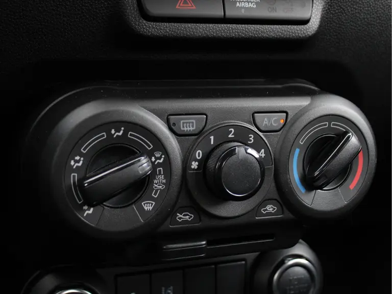 Suzuki Ignis 1.2 Smart Hybrid Select Carplay/Android Auto, Achteruitrijcamera, Bluetooth, Stoelverwarming Voor, Airco afbeelding 18