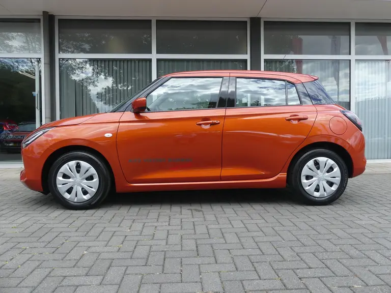 Suzuki Swift 1.2 Comfort Smart Hybrid Airco, Adaptive Cruise Control, Apple CarPlay, Android Auto, Navigatie, Achteruitrijcamera. afbeelding 3
