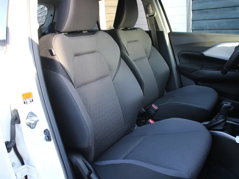 Suzuki Swift 1.2 Style 85PK Smart Hybrid CVT Automaat Two-Tone dak, Climate Control, Navigatie, Lichtmetalen velgen, Zwarte Wielkast randen afbeelding 40