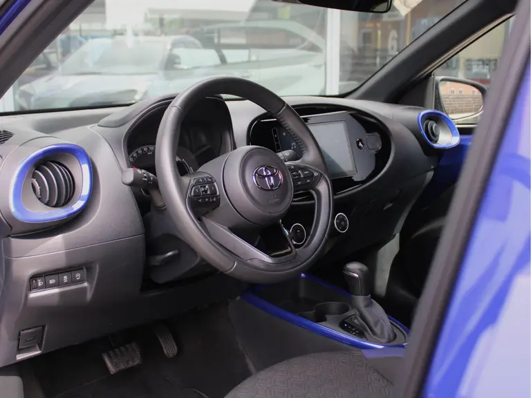 Toyota Aygo X 1.0 VVT-i S-CVT Pulse Automaat Adaptieve Cruise Control, Carplay/Android Auto, Achteruitrijcamera, Airco afbeelding 5