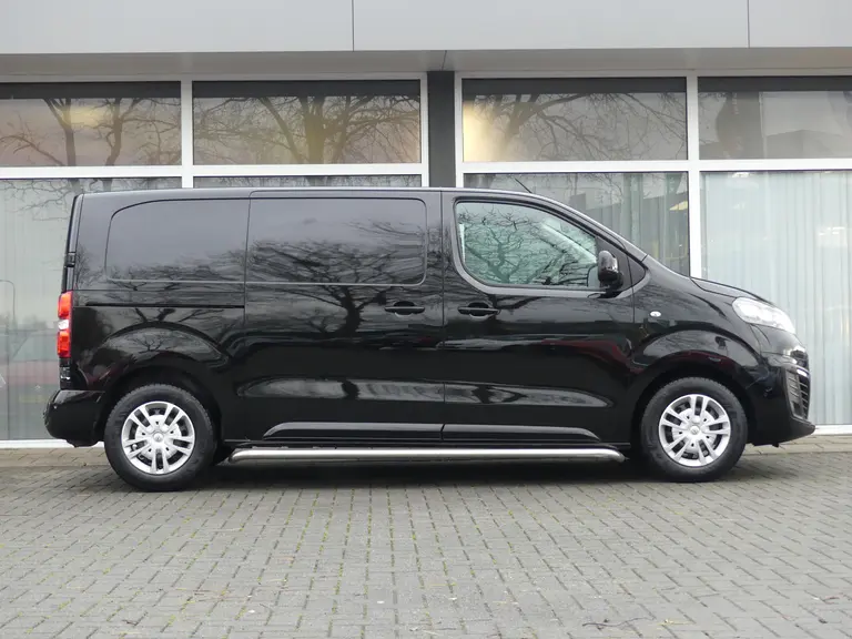 Opel Vivaro 1.5 CDTI L2H1 Edition, Trekhaak, Camera, Navigatie, AppleCarplay/Android Auto Airco, Trekhaak,  Navigatie, Achteruitrijcamera afbeelding 2