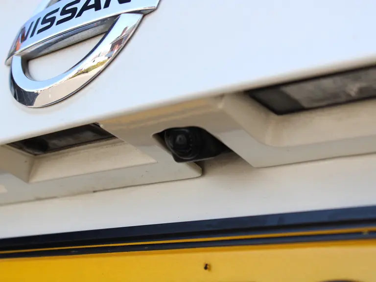 Nissan QASHQAI 1.6 164PK N-Connecta Navigatie, Camera en parkeerhulp rondom, Cruise Controle, Trekhaak. Keyless afbeelding 12