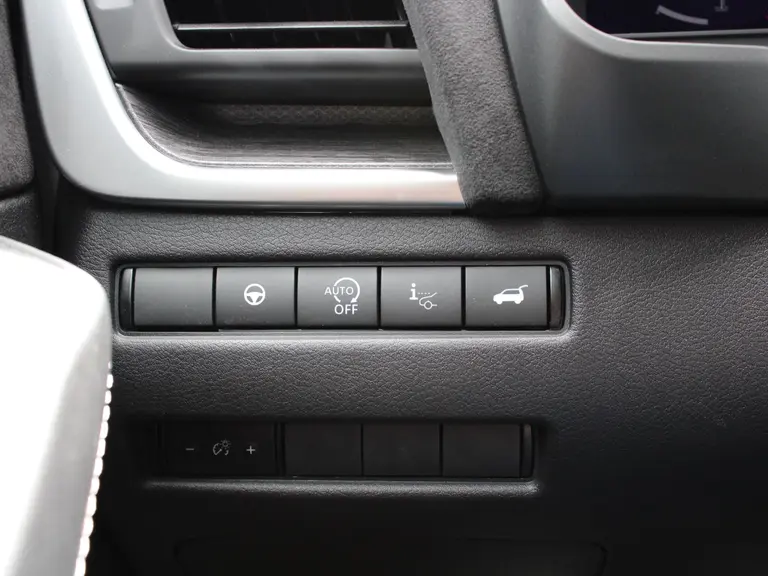 Nissan QASHQAI Tekna Plus 1.3 MHEV 158PK Xtronic Automaat Navigatie, Rondomzichtcamera, Keyless, Panoramadak, Leder, Elektrische Kofferbak, Stoelverwarming, Massage afbeelding 25