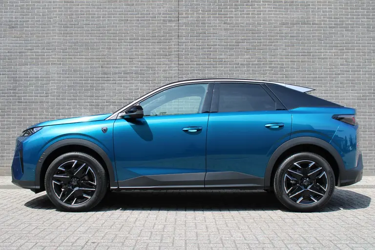 Peugeot 3008 1.2 Hybrid 136 GT Automaat, Keyless Entry/Start, Luxe Stoelen, Navigatie, Applecarpl./Andr. Auto afbeelding 3