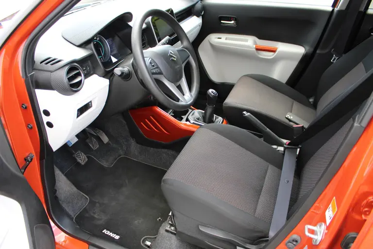 Suzuki Ignis 1.2 Select, met Dakspoiler en Dealer Onderhouden! Achteruitrijcamera en hoge instap! afbeelding 8