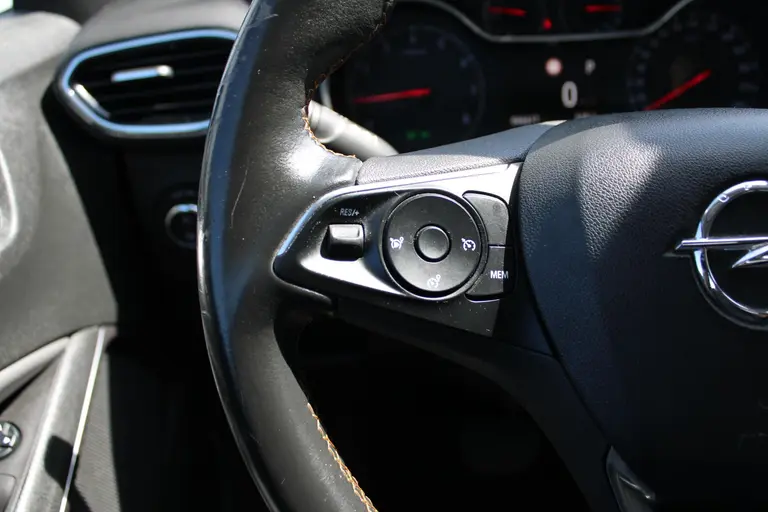 Opel Crossland X 1.2 Turbo Innovation , Automaat en HOGE INSTAP! afbeelding 21
